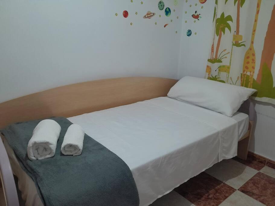 Disfruta De Un Barrio Tranquilo Apartment Alcalá de Guadaira Exterior foto